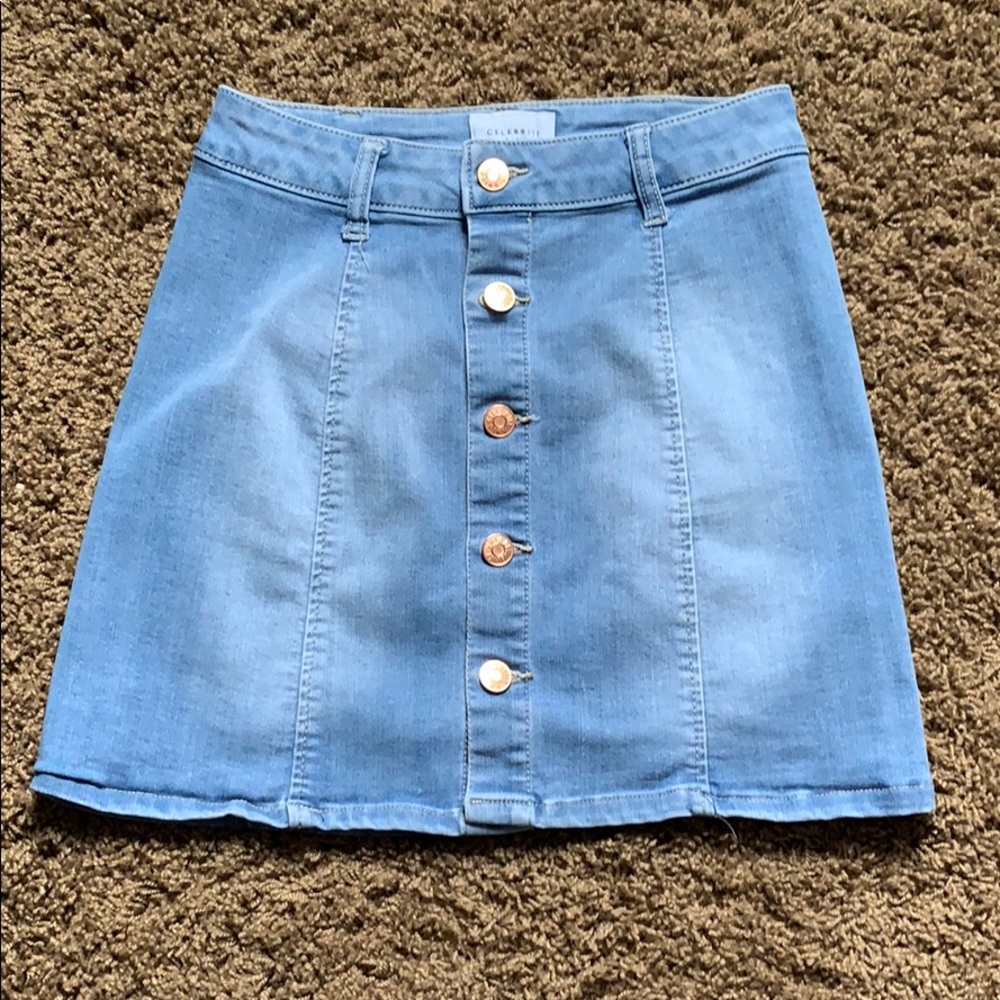 High wasted jean skirt